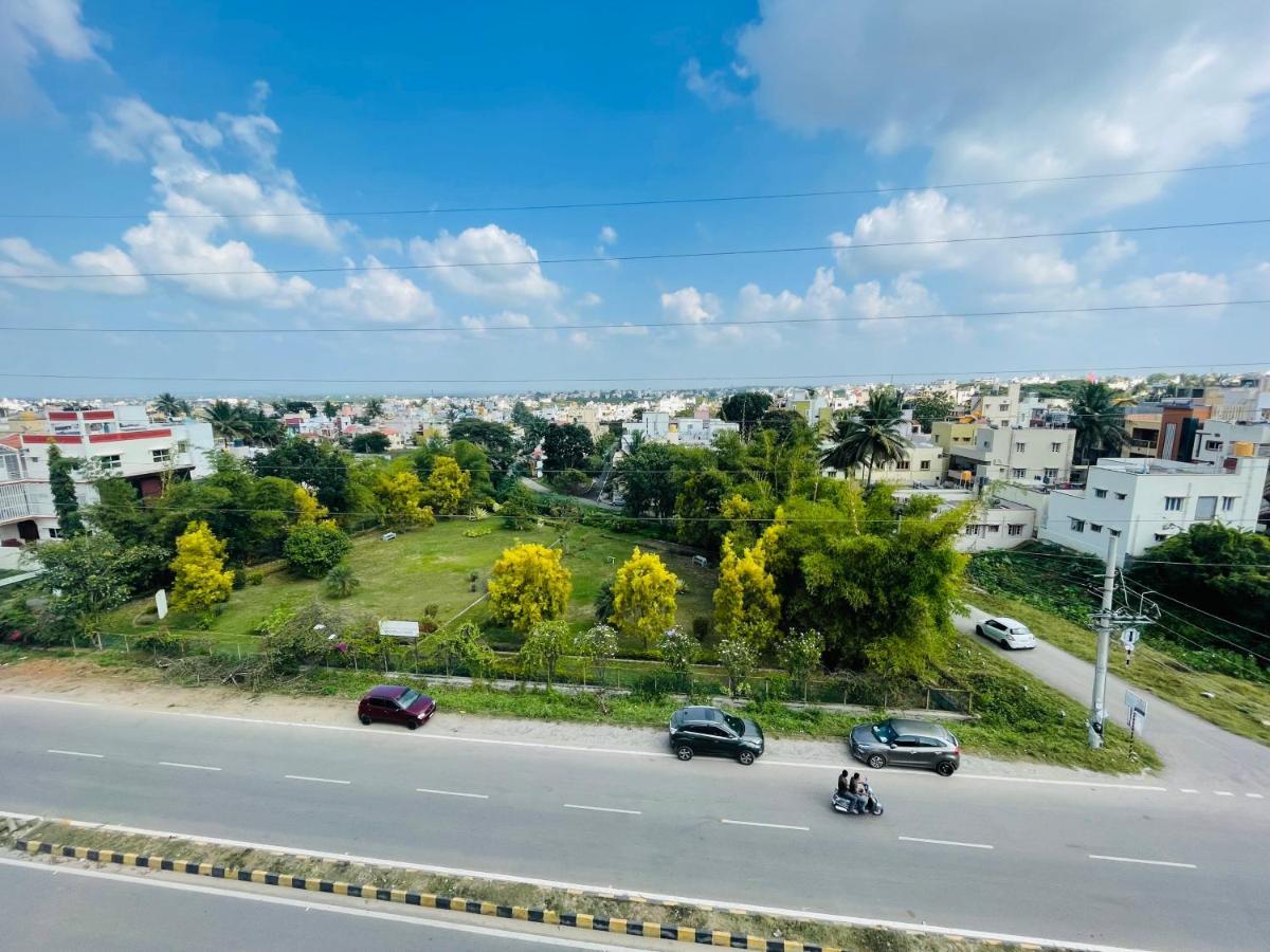 Crown Residency Hotel Mysore Exterior photo